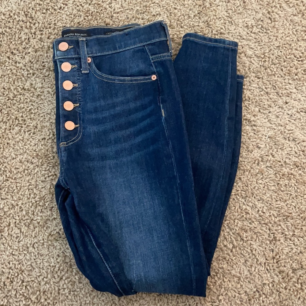 Skinny jeans